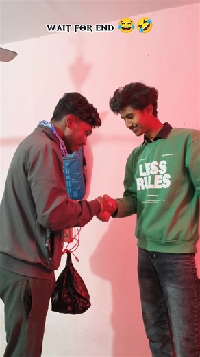 Technology 🤦🤣 #shorts #youtubeshorts #funny #trendingshorts