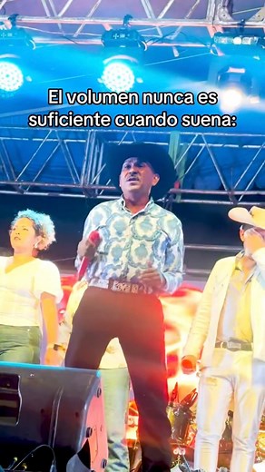 766K views · 13K reactions | Súbanle a esa rolota鸞 #LaLeyendaDeServandoMontalva #TierraCaliente #amor #AlexOrtuño | La Leyenda de Servando Montalva | Facebook