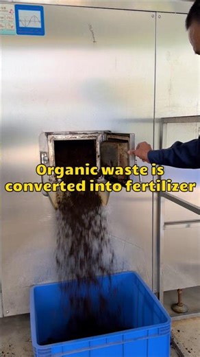 Organic waste is treated by our composting machine and converted into fertilizer #compostingmachine