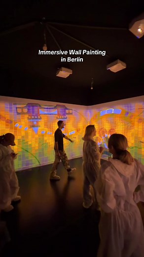 AD | Looking for something more meaningful than the usual hangout? Colorblind is an immersive art experience that connects color, light, and movement. The space reacts to music and guides you into painting intuitively — directly on the walls — a collective flow where each gesture becomes part of something bigger. No pressure, no expectations — just presence, colors, and connection. A unique way to share a creative moment that feels truly alive. Perfect for a new & deep kind of team building, or 