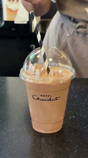 The sunshine’s calling... and so is our Coconut Macaroon Iced Drinking Chocolate☀️