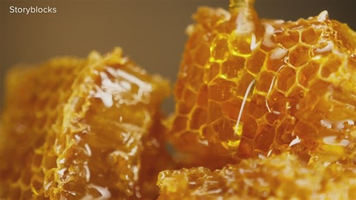 Does consuming local honey really help with allergies?