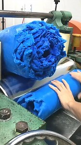 20K views · 187 reactions | Guess what shape it will take?#Reducer#Gears#Engine##wormgearspeedreducer #gearreducer #gearbox #sp | Silicon rubber | Facebook