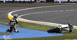 Sete Gibernau crash in Le Mans QP