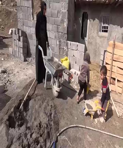 197K views · 2K reactions | A Permit Threatens a Single Mom's Farm Can She Save Her Flock. #nomadicfamily #villagelife #rurallife #Nomadiclifestyle #fatherdaughters #singlefathers #InspirationalStory #HumanStrength #LoveAndSacrifice | Cooking Technique | Facebook