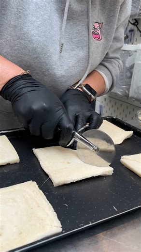 8K views · 18 reactions | Crispy Croque-Monsieur Roses! A crunchy bouquet on your plate | Chefclub Canada | Facebook