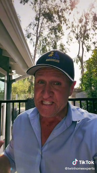 Innovative Twin Tower Rat Trap - Catch Up to 24 Rats!