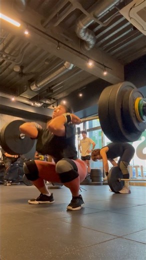 みんなでトレーニング楽しすぎた🤩❤️‍🔥 #motivation #fitness #クリーン #weightlifting #powerlifting #crossfit #クロスフィット