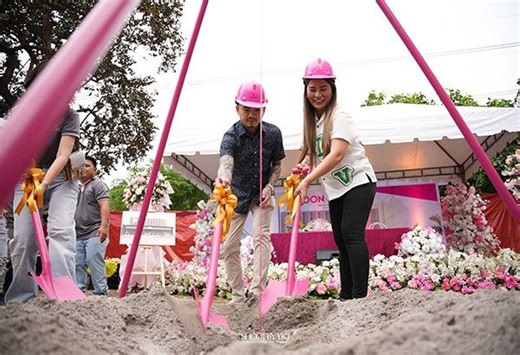 Boss Toyo to open Pinoy Pawnstars museum