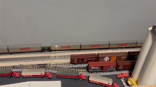 Running the Super Fleet EMD GP60M #113 & # 327 hauling the AutoRailer Service and EMD SD75M # 235 hauling a General Freight ! | Adam Pratts