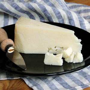 Mrs. Quicke's English Goat Cheddar Cheese | Murray's Cheese