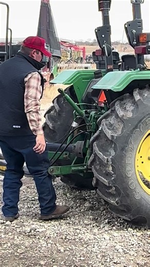 Hydraulic Issues with John Deere Tractors Explained