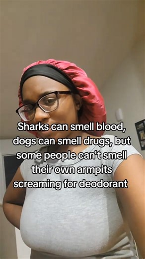 Please make me understand🤣#humor#explorepage #fypシ゚viral #funnyhumor #girldrama