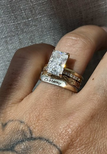 Obsessed with This Oval Engagement Ring: Worth the Price