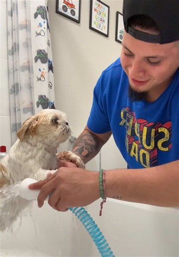 The Ultimate Bathtub Hose for Dogs and Kids