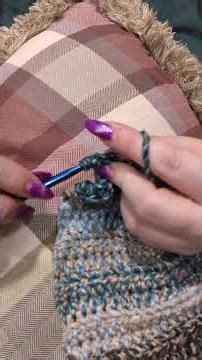 making a hooded cowl #crochet #crochetpattern #diyprojects #asmr #howtocrochet