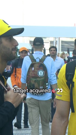 not a serious bone in any of their bodies 😭 #f1 #f1drivers #landonorris #danielricciardo #alexalbon