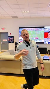 New 156in TV wall display at Abt. Customize your TV setup with different sizes and configurations with Abt. #tvwall #customhomes | Abt Electronics