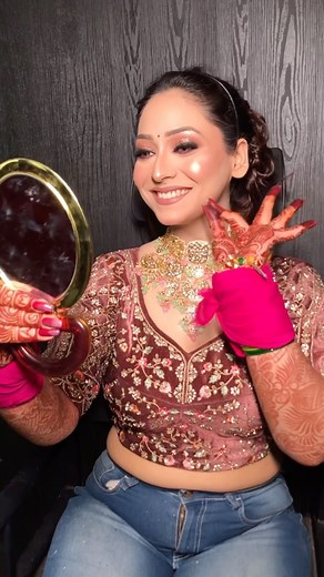 33K views · 162 reactions | Makeup Tutorial of @sanyashifa Bride  Follow to Learn more 珞❤️ #makeupaddict #makeuptutorial #makeupclasses #makeupdelhimakeupartist #makeupdelhincr | Makeovers By Sanya and Shifa | Facebook