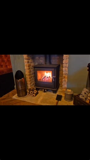 Step out of the cold and into the warmth of The Three Horse Shoes. With the fires glowing, the pints flowing and comforting home-cooked pub classics being served, it’s the perfect place to slow down and enjoy a relaxed evening. Whether you’re joining us for a quiet drink or settling in for food with friends and family, you’ll always find a warm welcome and that familiar cosy pub atmosphere waiting for you. | Three Horse Shoes, Leeds, Oulton