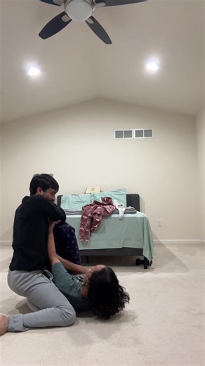 #sockchallenge #coupletiktoks #wrestling #fun #coupleschallenge | couple