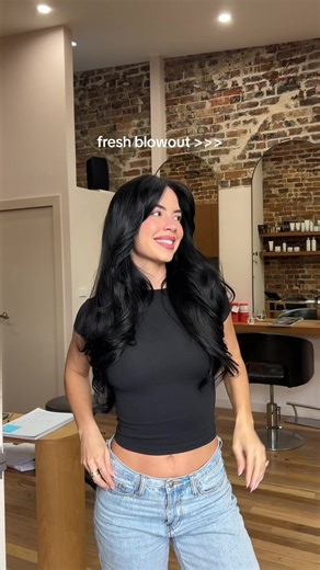 Achieve the Perfect Fresh Blowout with QUE .rachel dillon hair