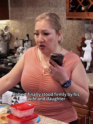 Navigating Messy Relationships with Overprotective Moms