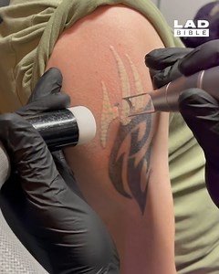 The way it just zaps right off 😲 | LADbible