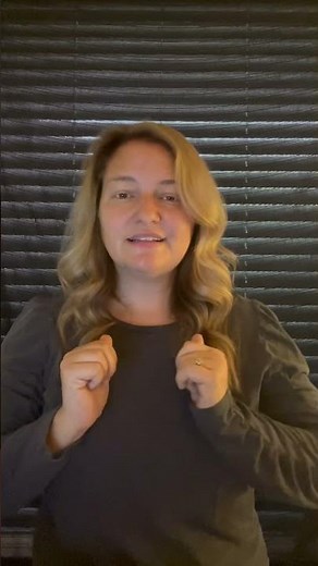 ASL Sign LIVES ALONE