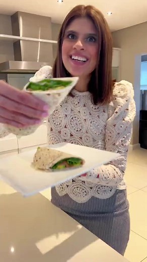 24K views · 496 reactions | Your daily reminder fam 殺 Perima’s Kitchen has been nominated #Topcreator2022 Voting is open-here’s the link https://vm.tiktok.com/ZMFGFcoD4/ you can vote EVERYDAY until the 23rd Dec & every vote is appreciated ♥️ #perilovers #perimaskitchen #salmon #wrap #foodies #healthyfood #eattobeatyourdiet Dr. William Li | Perima's Kitchen | Facebook