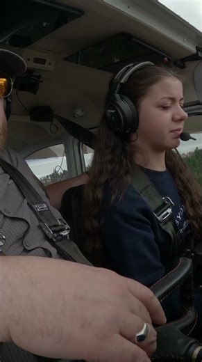 Feeling vs. Fighting—What Every Student Pilot Gets Wrong #pilottraining #flying #aviation