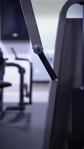 66K views · 531 reactions | MUST DO Machine Flye Setup Hack ⚠️ . Here is the #1 Machine Flye Setup Hack. Your shoulders will thank you later. Keep crushing it saiyans  . #flyes #chest #pecs | Hazzy Fitness | Facebook