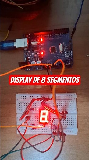 Aprendendo display de 8 segmentos no arduino. Vídeo completo no canal. #arduino #programacao