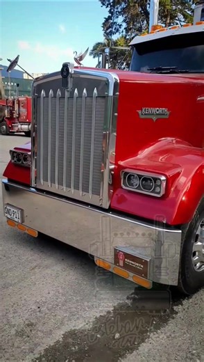 Classic Kenworth W900L Trucks in Colombia
