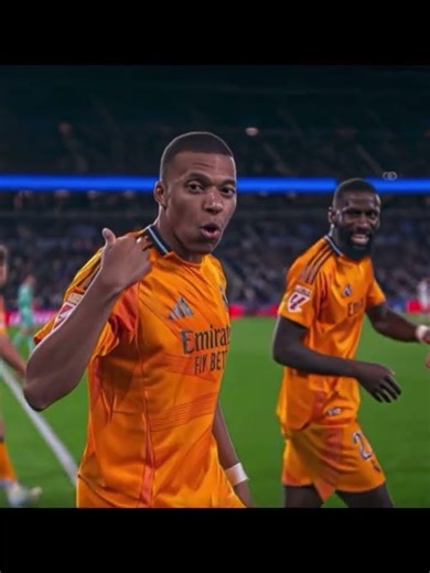 The ninja turtle 🐢 #mbappe #football #viral