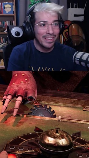 Who knew they would make sitcks into a video game #bonesaw #sticks