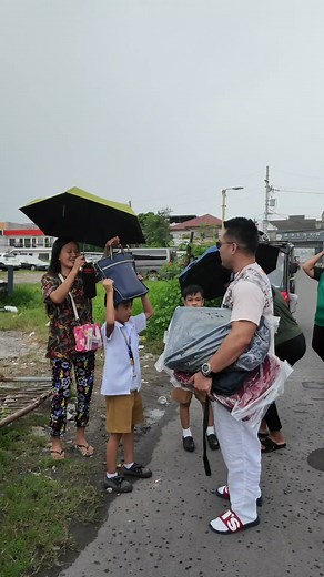 243K views · 8.8K reactions | Libreng Backpack  | 62 Vlog | Facebook