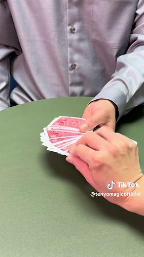 驚きのトランプマジック！混ぜ方の秘密