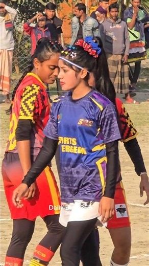 Defying gravity! Swapna Akter Jhili's reflexes are not human. What a monster in the goalpost!