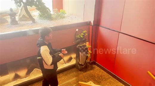 Nunchuck Ping Pong: Chinese man's unbelievable skills captivate the internet