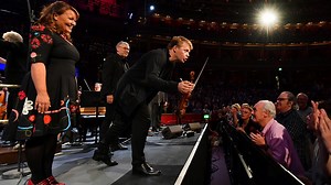 BBC Radio 3 - BBC Proms - Pekka enlists audience choir of thousands for magical Proms encore
