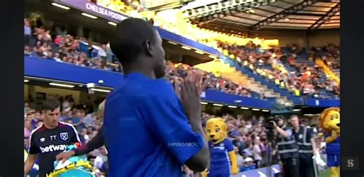 Ngolo Kante First Ever Touch for Chelsea FC🔥
