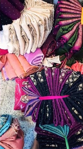 book wtsp 8754827834❤️‍🔥#trending #instaviral #spacesilk #jimmychoo #sareewithblouse#YT #shortvideo