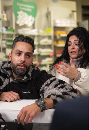 Άμα θες να βγεις με τους φίλους σου… αυτά παθαίνεις…😂😂😂😂 📍Θεμιστοκλή Σοφούλη 33, Θεσσαλονίκη ☎️2310402081 🎥 @ThanoSamaras VideoEditor , @malama_anag @Katerina & thodoris @Nandia @Σάσα Παπαδημητρίου #fy #fyp#fypr#foryourpages#poseidonospharmacya#pharmacyg#skgn#funnyvideosr#viralralvideos