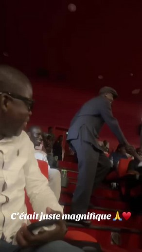 Spectacle Humoriste - Merci à Vous ♥️♥️ - Rendez-vous l’Année Prochaine 🙏