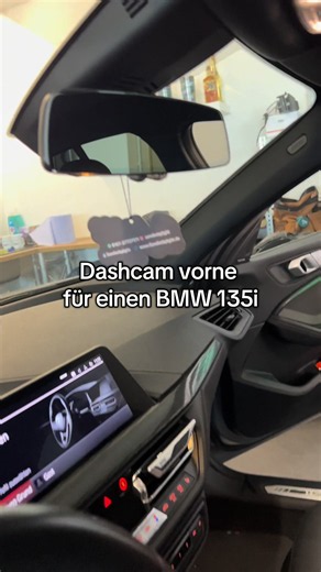 Dashcam vorne für BMW 135i – OEM Look & Parkmodus ab 250€