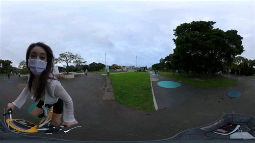 全景骑单车锻炼身体