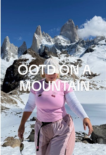 An influencer to my roots with the fit checks everywhere I go #hikingtiktok #hikingpatagonia #curvypollypocket #plussizehiking