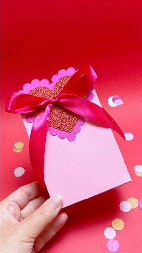 Easy Valentine’s Gift Box 💖 Cricut DIY for Beginners #valentinesday #cricut #valentinescrafts