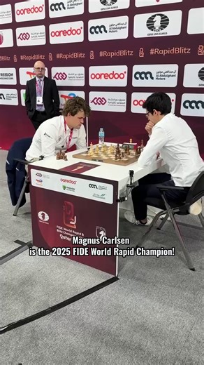 🇳🇴 Magnus Carlsen is the 2025 FIDE World Rapid Champion 🏆 Final Round Result 👇 Magnus Carlsen 0.5-0.5 Anish Giri 🇳🇱 #RapidBlitz #Doha